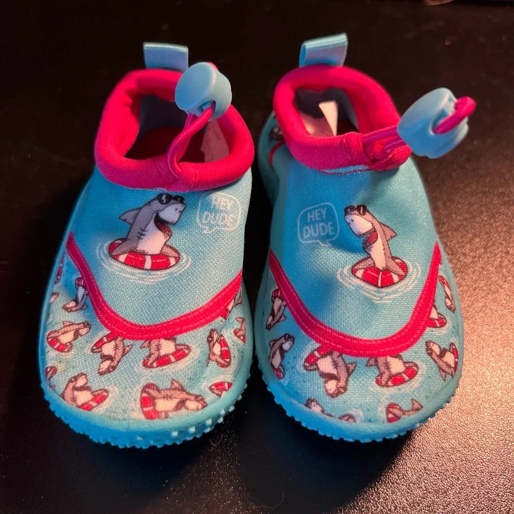Girls Lily & Dan BOUTIQUE Beach Water Shoes Blue Pink Sz 5/6 Shark‎ Pool Splash